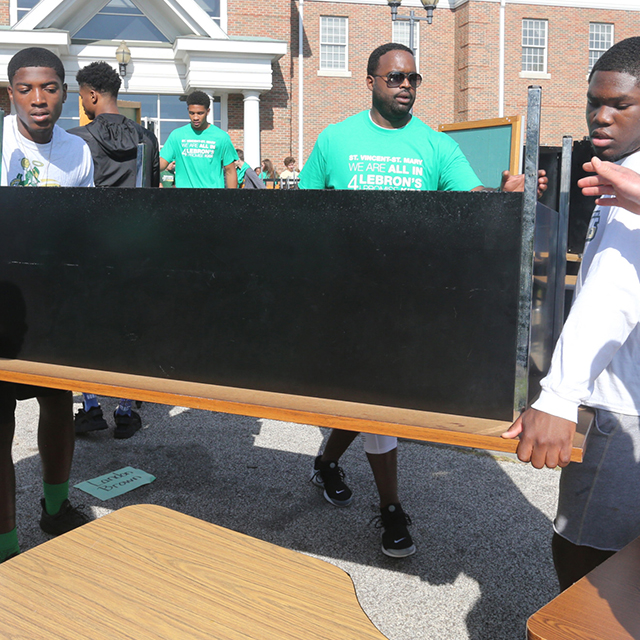 Board OKs plan for LeBron James’ ‘I Promise’ school in Akron